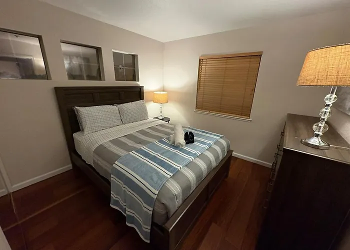 Luxury Executive Townhome In San Jose Ideal For Business, Extended Stays